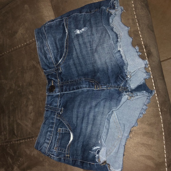 Shorts - Picture 2 of 2